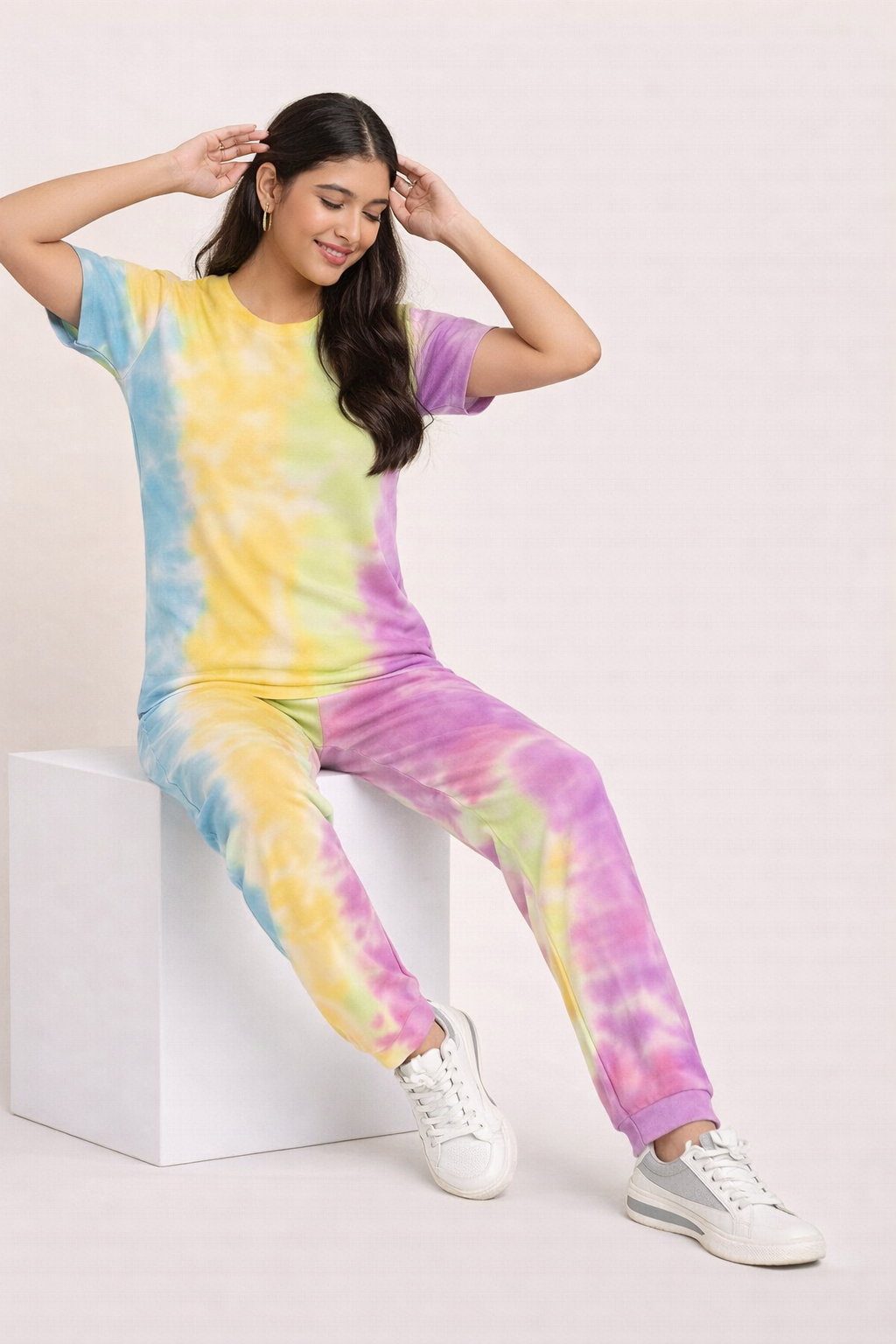 Women's Tie & Dye Loungewear Set - Yellow Round Neck